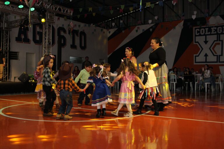 festa-junina-danca-infantil-07